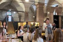 Summer School 2025 - Weinprobe im Klosterkeller